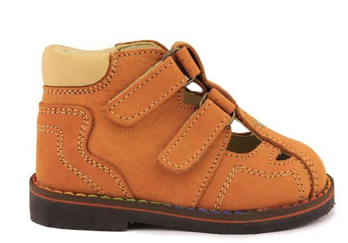 FLO-801 SALUS Gyermekszandál zárt orral 31-35 méretig