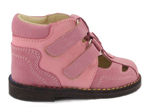 FLO-801 SALUS Gyermekszandál zárt orral 24-30 méretig