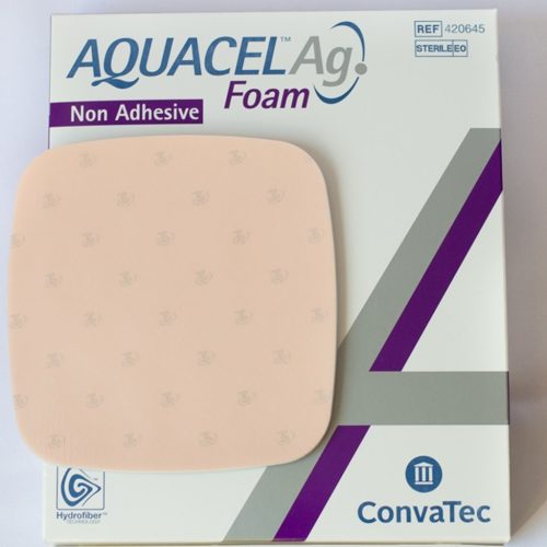 AQUACEL AG FOAM NEM ÖNTAPADÓ HABKÖTSZER 15 X 15 CM