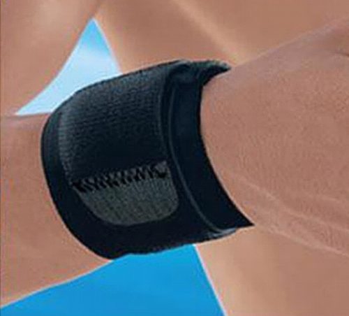 Sport tépőzáras csuklószorító FUTURO