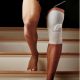 Rugalmas térdrögzítő FUTURO Comfort
