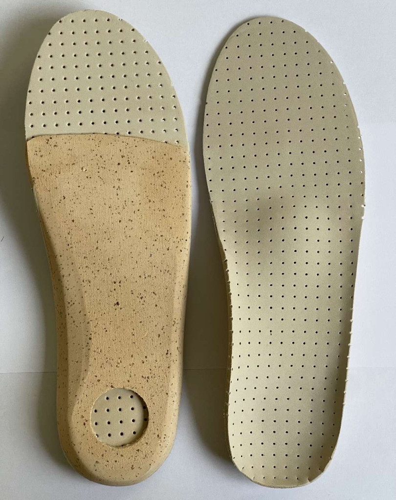 Image of Salus Sarokrészen Lyukasztott Lúdtalpbetét