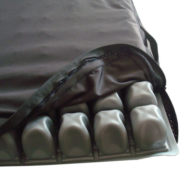 Image of Antidecubitus egylégkamrás ülőpárna 40x40x6 cm