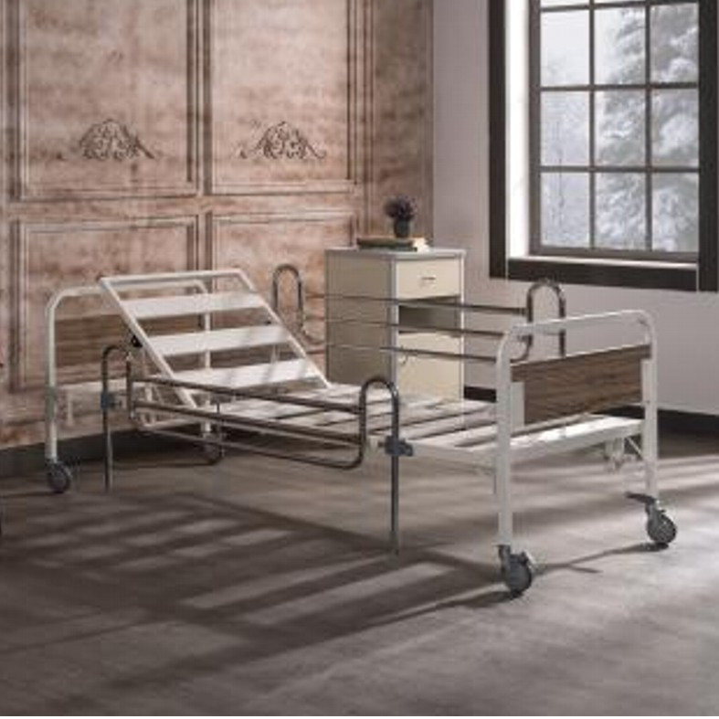 Image of Betegágy állítható fejtámasszal, korlátokkal, gördíthető MG4073