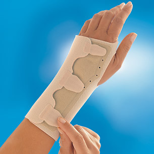 Image of FUTURO fém sínes csuklórögzítő ortézis